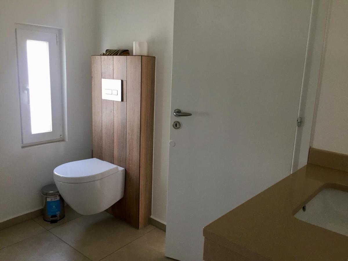 Amberyellowbnb Shkodër Exteriör bild