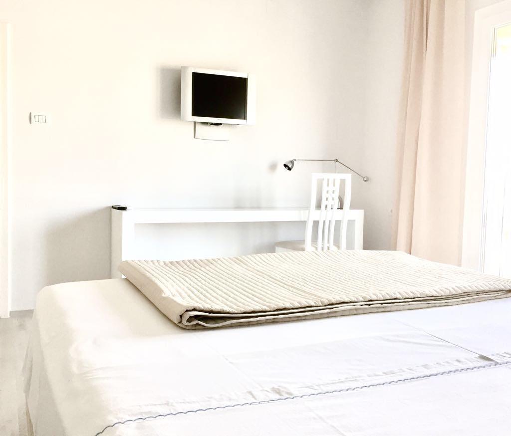 Amberyellowbnb Shkodër Exteriör bild